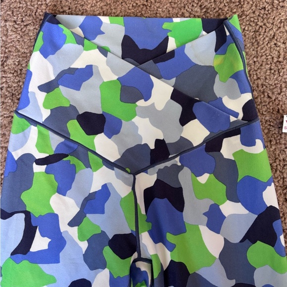 Offline by Aerie legging - Picture 3 of 9